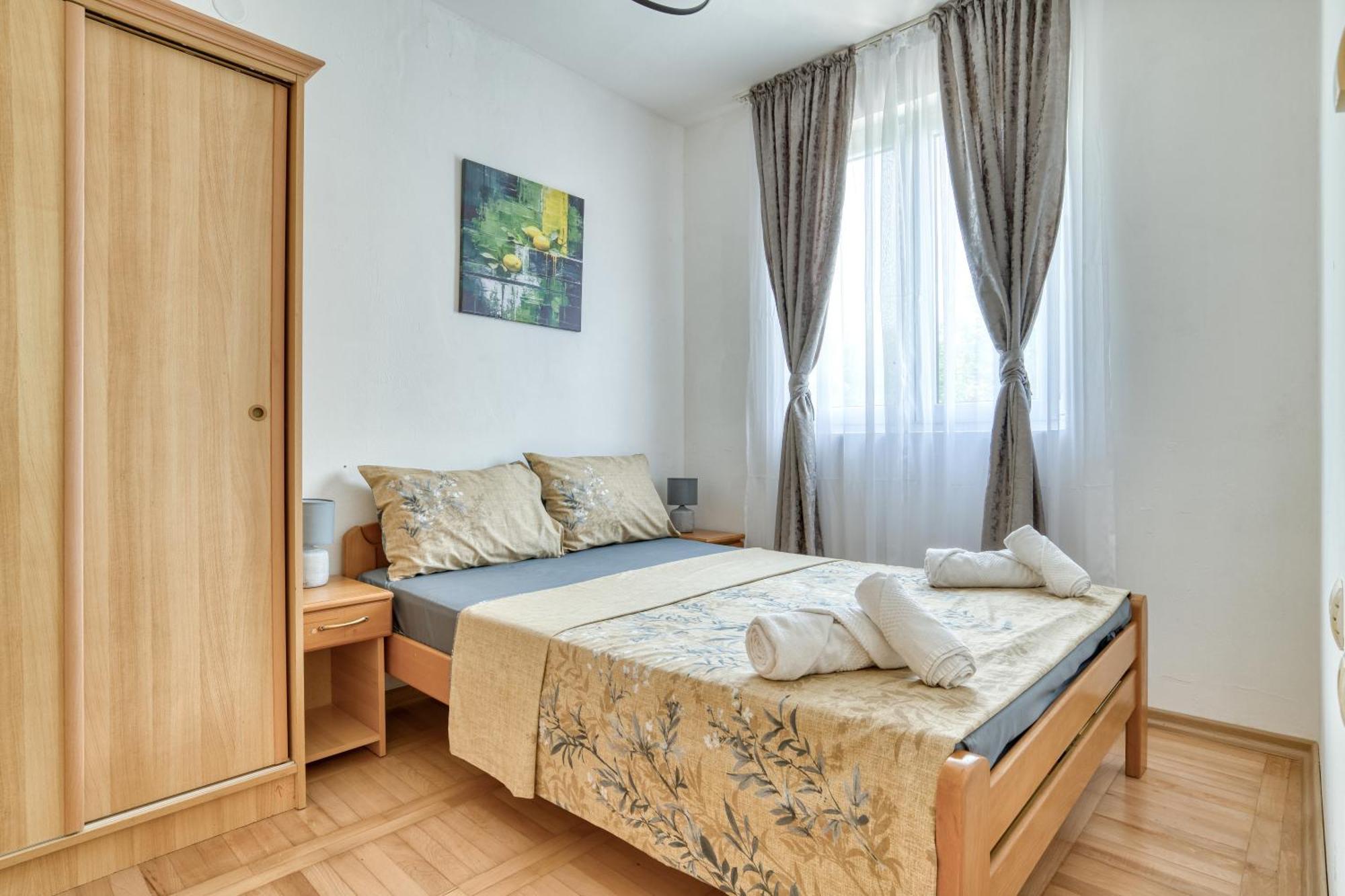 בודווה Apartments Elena מראה חיצוני תמונה